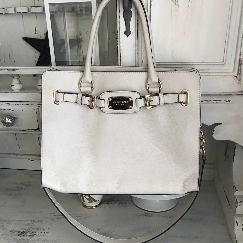 White Michael Kors Hamilton bag ❤️